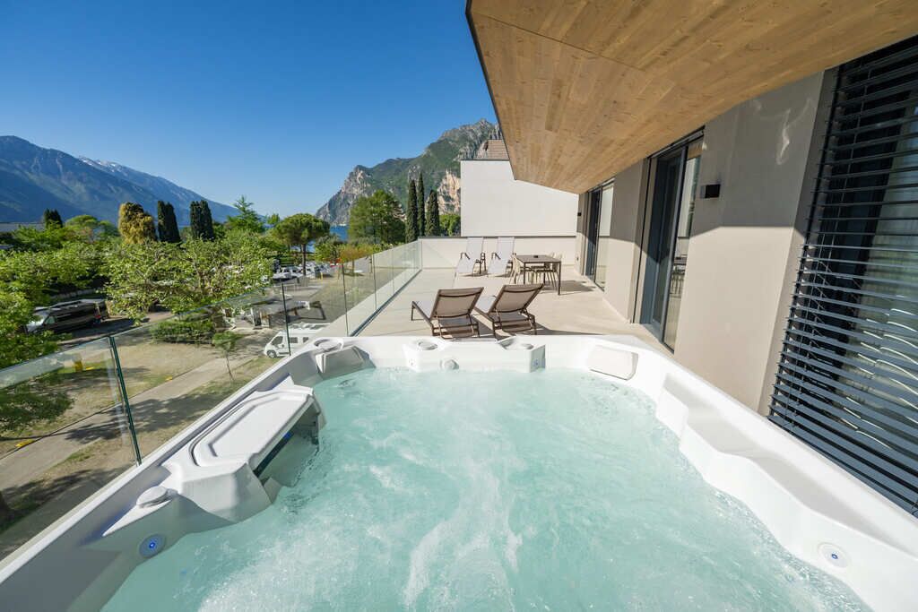 Suite Panoramique, 2 chambres, dans la tour | Terrasse/Patio