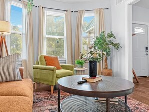 テレビ、書斎 / ワークスペース