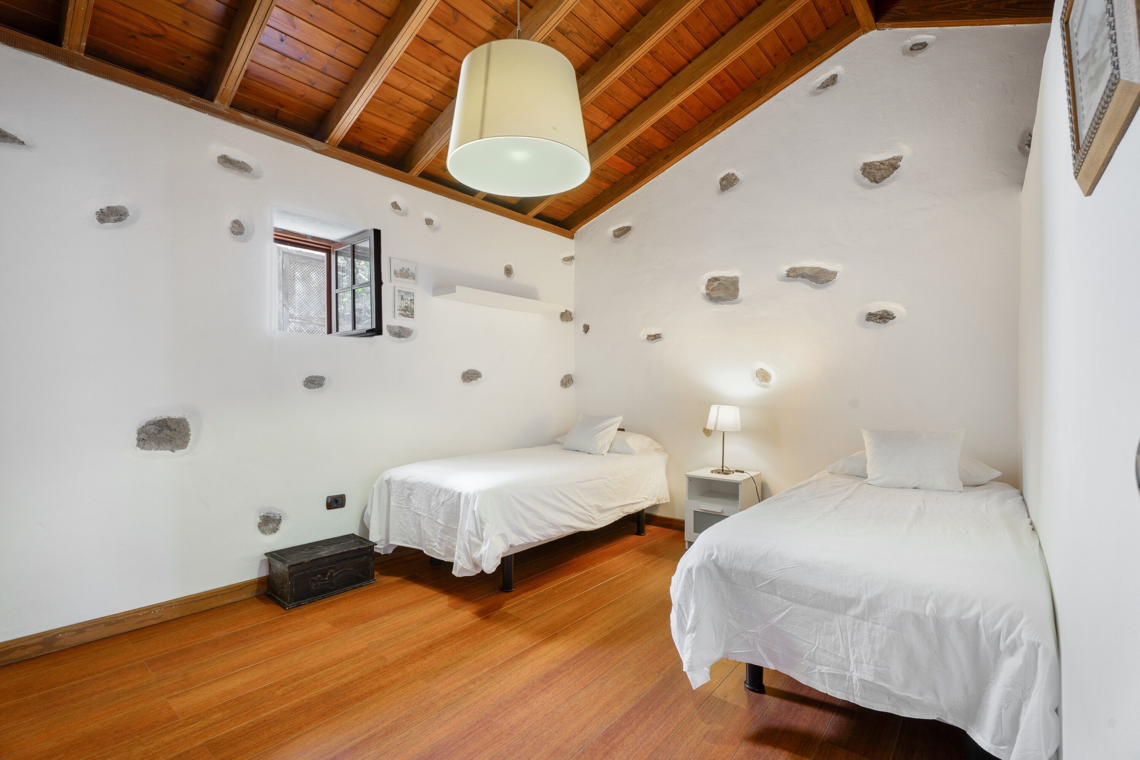 2 camere, ferro/asse da stiro, Wi-Fi, lenzuola