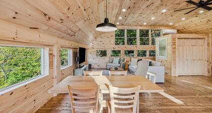 Views! Trails, Hot Tub, Sauna | Reservoir Ridge