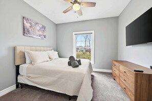 4 slaapkamers, een strijkplank/strijkijzer, wifi, beddengoed