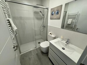 Grand Apartment | Bathroom | Slippers
