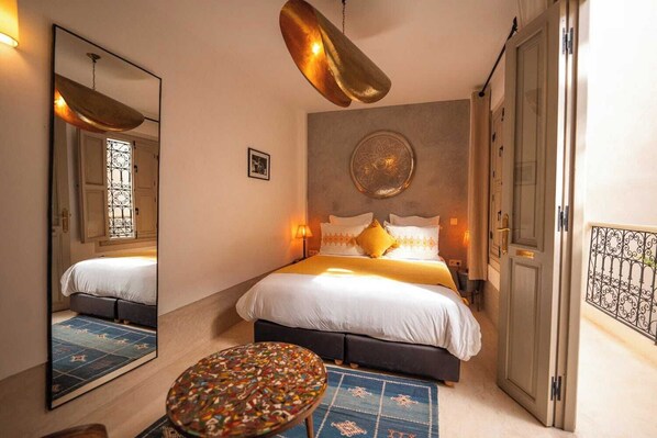 3 bedrooms, WiFi, bed sheets