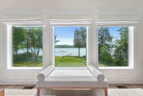 Dune View Cottage|Lake Life + Hot Tub|Dog Friendly