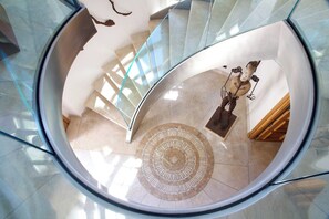 Interior - Character villa in the heart of St-Tropez! Swimming pool, lush garden and calm (Saint-Tropez)