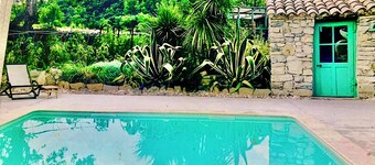 Family-friendly Mediterranean-style vacation home with charm and pool