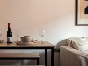 Interior - Pass the Keys | Bright riverside apartment/ Pass The Keys (Lincoln)