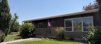 Main Street Retreat - Beautiful Home