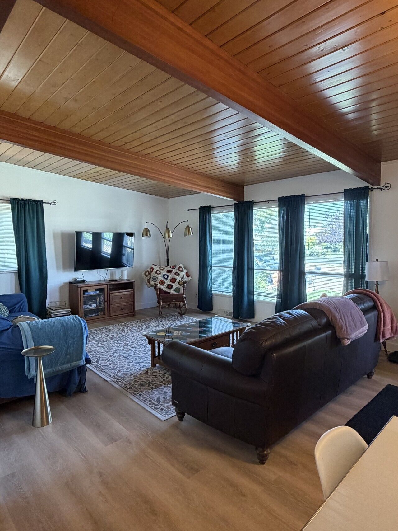 Smart-tv, bøger, musikbibliotek