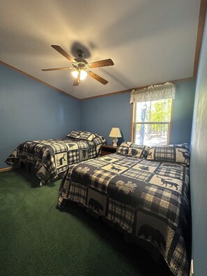 3 bedrooms, WiFi, bed sheets