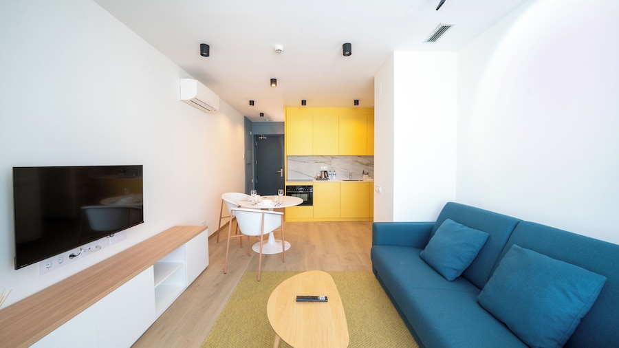 Sun & Moon Aparthotel