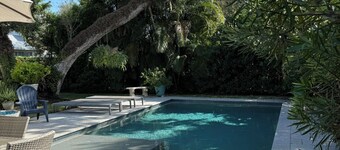 Charming 3-bedroom Cottage East of A1A in Vero Beach