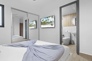 2 dormitorios, escritorio, tabla de planchar con plancha y wifi