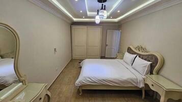 3 habitaciones, tabla de planchar con plancha y wifi gratis