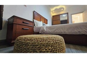 3 bedrooms, Internet, bed sheets