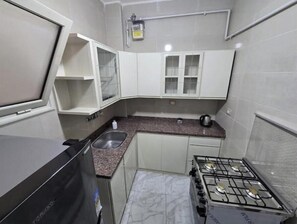 Private kitchen - Uptown Sea View Apartment (Alexandria Governorate)