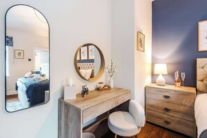 2 makuuhuonetta, työpöytä, silitysrauta/-lauta, Wi-Fi