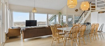 Cozy home in Løgstør with sauna