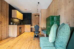 Interior - Apartment 202 with Private Balcony and Shared Garden (Maranza)