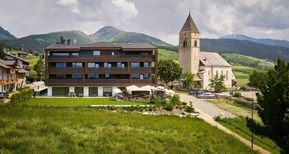 Family Apartment 204 'Mountain Lodge Margit' mit privater Terrasse, Infraot-Sauna