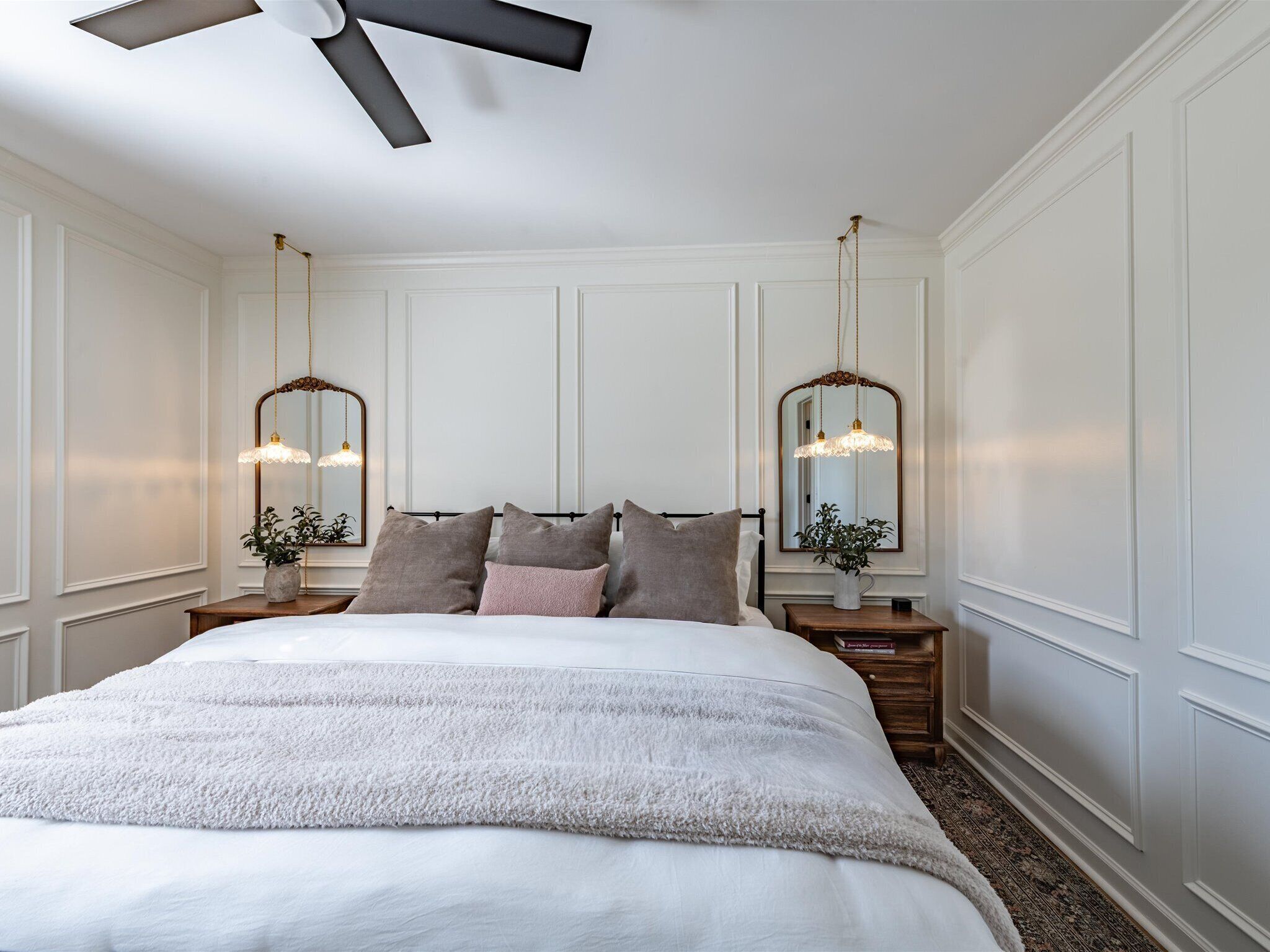 3 室のベッドルーム、デスク、アイロン / アイロン台、WiFi (無料)