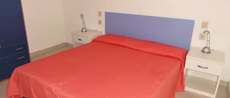 Apartment, 2 Bedrooms, Patio, Garden View | 3 bedrooms