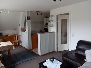 Télévision, chaîne hi-fi