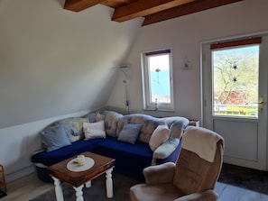 Fernseher, Stereoanlage