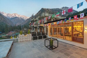 Exterior - The Hosteller Kasol Parvati Valley (Sosan)