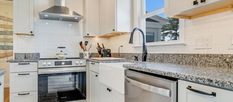 Chamallow - A sweet Waterfront Retreat on Chincoteague!