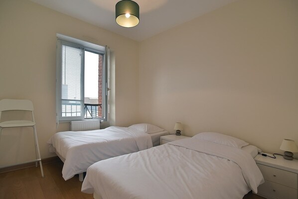 2 chambres, accès au Wi-Fi (inclus), literie fournie