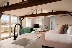 Planxa i posts de planxar i wifi gratuïta