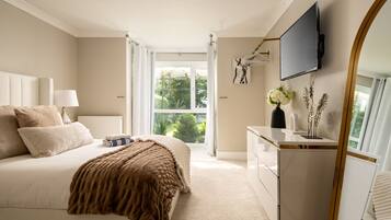 2 slaapkamers, een strijkplank/strijkijzer, gratis wifi