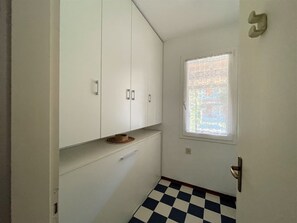 Villa, 2 chambres, balcon | Intérieur