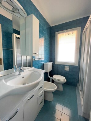 Villa, 2 Bedrooms, Balcony | Bathroom - Great Two-storey Home (San Michele al Tagliamento)