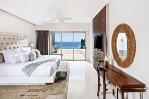 4 Schlafzimmer, Zimmersafe, Schreibtisch, Bügeleisen/Bügelbrett