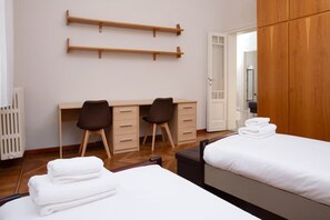 2 makuuhuonetta, vauvan matkasänky, ilmainen Wi-Fi, vuodevaatteet