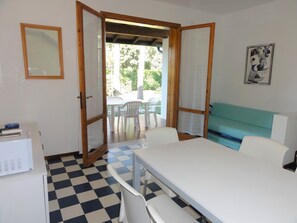 Vila, 3 quartos, sacada | Opções para refeição