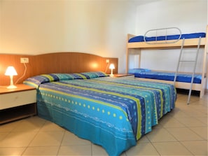 Appartamento, 1 camera da letto, balcone | 2 camere