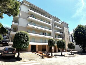 Apartamento, 1 quarto, sacada | Fachada da propriedade