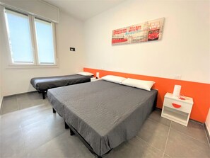 Lejlighed - 1 soveværelse - balkon | 2 soveværelser