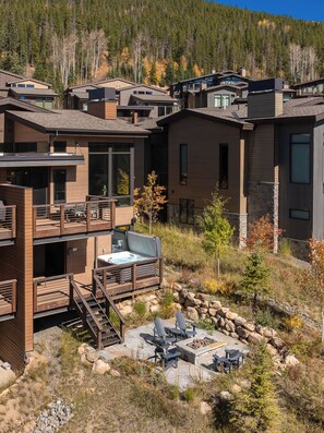 Terrace/patio - Hot Tub | Private Mountain Haven (Winter Park)