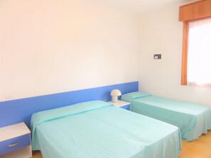 Apartment, 1 Schlafzimmer, Balkon | 2 Schlafzimmer