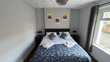 3 ๊ฐ์ ์นจ์ค, ๋ค๋ฆฌ๋ฏธ/๋ค๋ฆฌ๋ฏธํ, ๋ฌด๋ฃ WiFi, ์นจ๋ ์ํธ