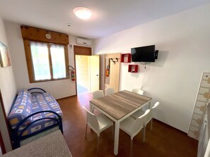 Apartment, 1 Schlafzimmer, Terrasse | Zimmerausstattung