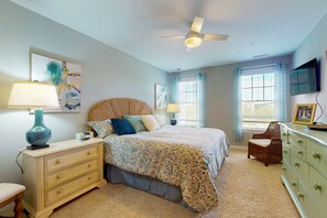 4 slaapkamers, een strijkplank/strijkijzer, internet, beddengoed