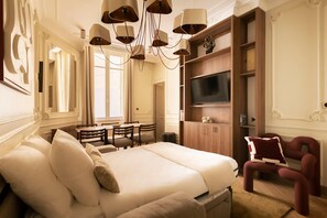 Living area - Luxury Suite - Wagram (Paris)