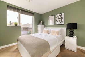 2 bedrooms, WiFi, bed sheets