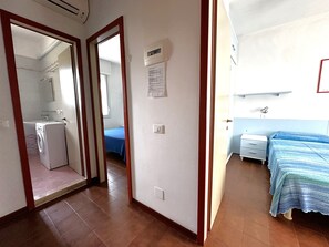 Vila, 2 quartos, varanda, vista para o jardim | 3 quartos