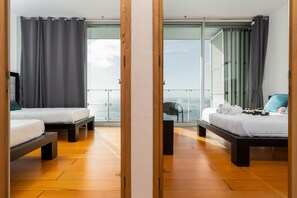 3 室のベッドルーム、アイロン / アイロン台、WiFi、ベッドシーツ